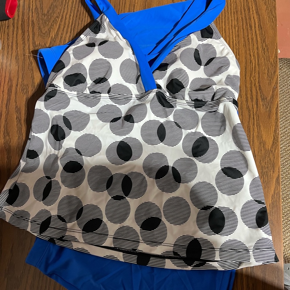 Women’s Tankini - Tags still on!